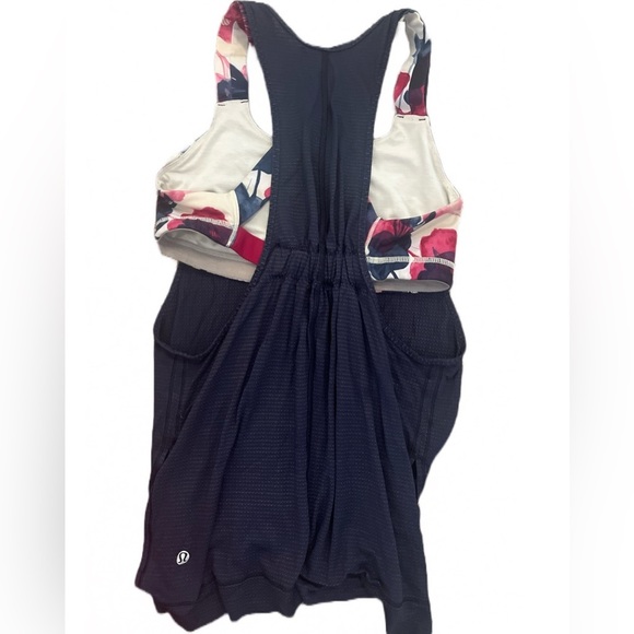 Lululemon Women’s Stash It Tank with Sports Bra Size 6 - Picture 3 of 4